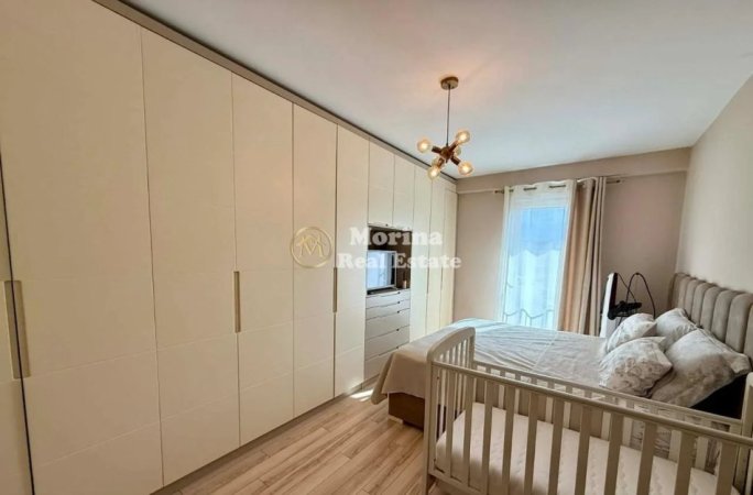 Tirane, shitet apartament 2+1 Kati 4, 98 m² 223.000 € (Qytet Studenti)
