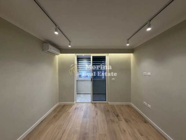Tirane, shitet apartament 1+1 Kati 5, 45 m² 125.000 € (21 Dhjetori)