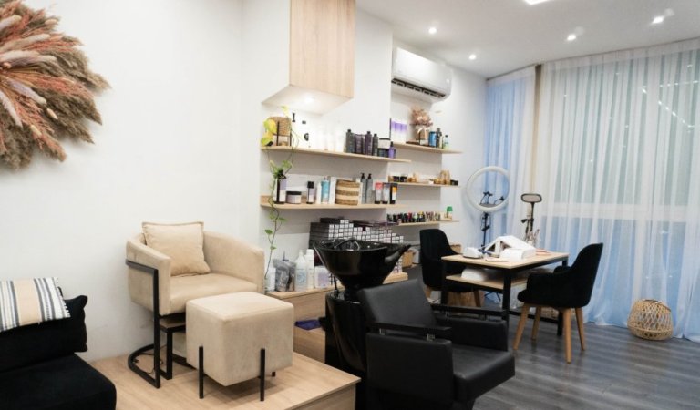 Tirane, shitet ambjent biznesi Kati 1, 38 m² (Bulevardi Zogu i I)