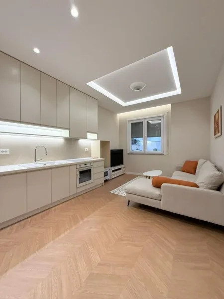 Tirane, jepet me qera apartament 2+1 Kati 4, 90 m² 1.000 € (Liqeni i Thate)