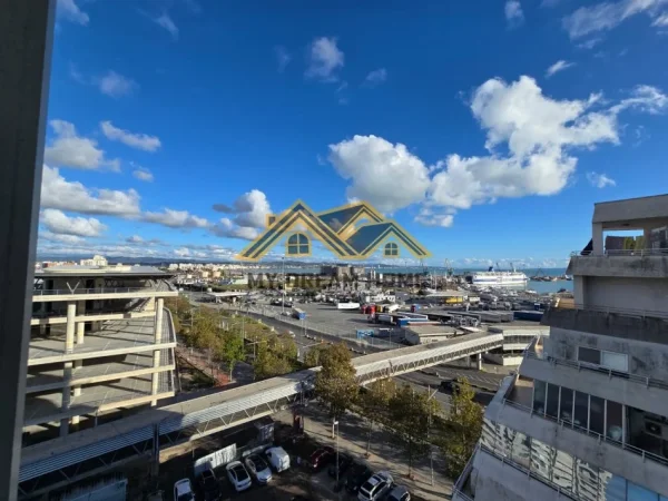 Durres, shitet apartament 2+1 Kati 6, 120 m² 210.000 € (rruga e re e portit)