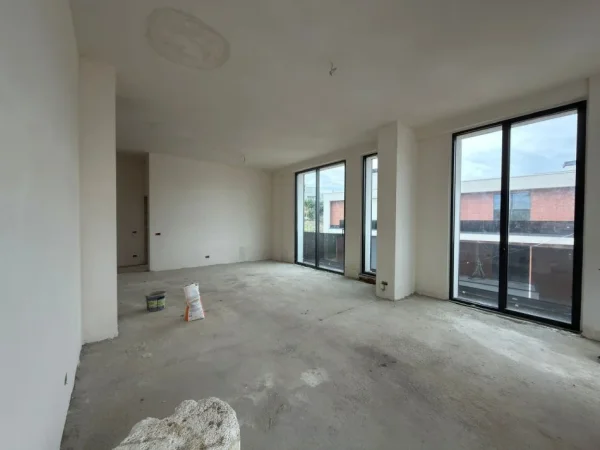 Tirane, shitet apartament+verande | Penthouse 3+1+Aneks+Ballkon Kati 3, 363 m² 1.100.000 € (Tulipan Rezidence)