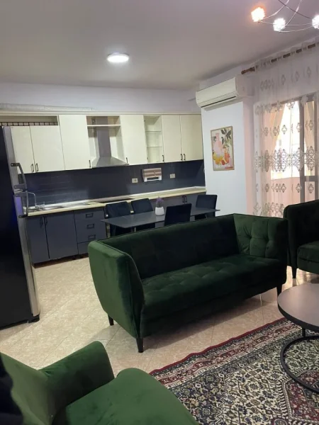 Tirane, jepet me qera apartament 2+1 Kati 4, 102 m² 69.000 € (PARKU OLIMPIK)