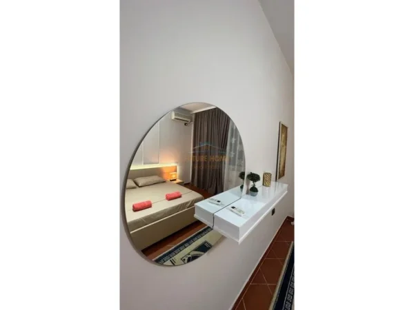 Tirane, jepet me qera apartament 2+1 Kati 7, 85 m² 800 € (Petro Nini , BLLOK)