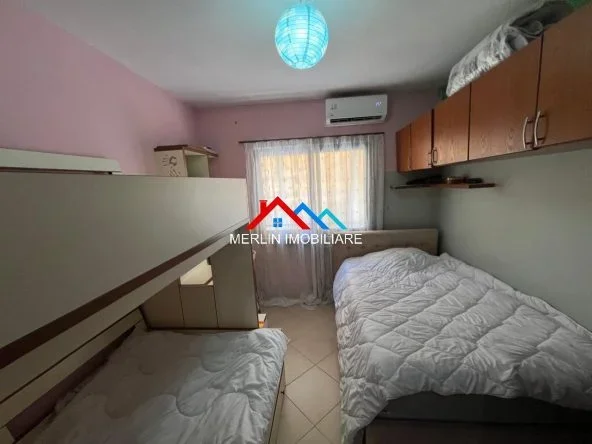 Tirane, shitet apartament 2+1+Ballkon Kati 3, 106 m² 162.000 € (RRUGA KOLE KOCI,YZBERISHT)