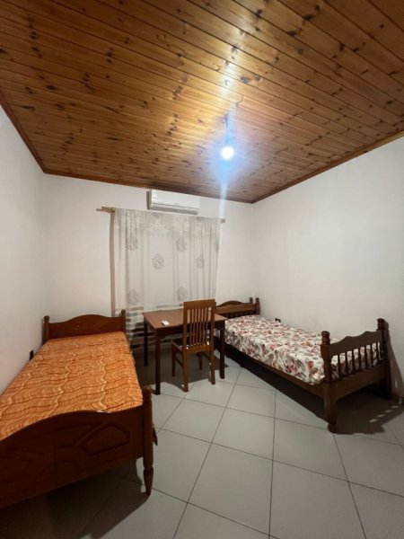 Tirane, jepet me qera apartament 1+1+Ballkon Kati 3, 52 m² 400 € (Komuna e Parisit)