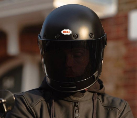 Durres, shes Kokore Integrale Bell BULLITT mat oferte nga 529ne 370euro 370 €