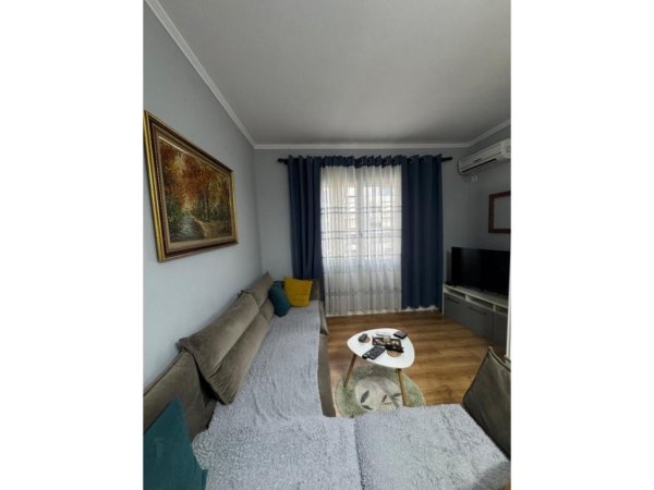 Tirane, jepet me qera apartament Kati 3, 70 m² 700 € 