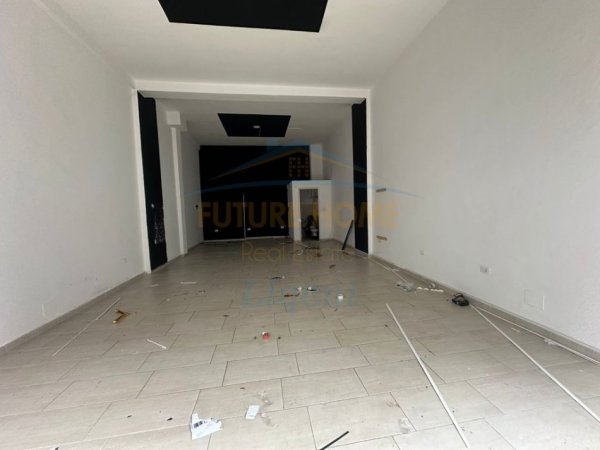 Tirane, jepet me qera ambjent biznesi Kati 0, 63 m² 500 €