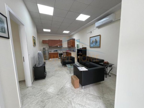Tirane, jepet me qera apartament Kati 1, 106 m² 650 €