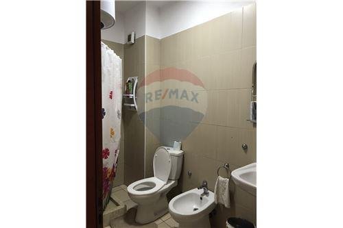 Tirane, jepet me qera apartament 2+1 100 m² 450 Euro (Rruga e Dibres)