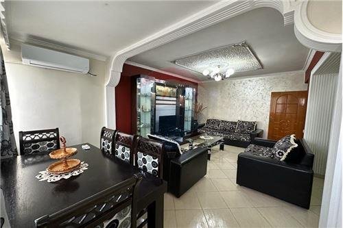 Tirane, jepet me qera apartament 1+1 Kati 5, 67 m² 380 Euro