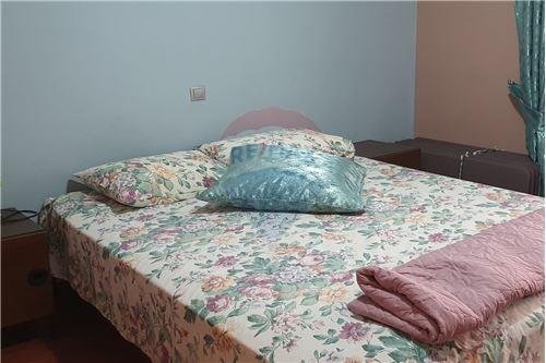 Tirane, jepet me qera apartament 1+1 Kati 2, 85 m² 450 Euro