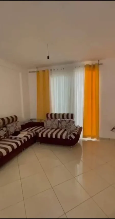 Tirane, jepet me qera apartament 2+1+BLK Kati 2, 35.000 Leke (Yzberisht)