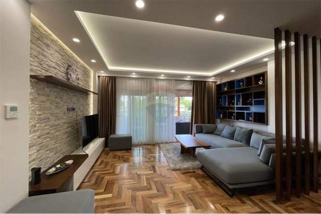 Tirane, shitet apartament 2+1+BLK 89 m² 140.000 Euro (DURRES)