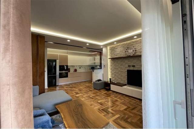 Tirane, shitet apartament 2+1+BLK 89 m² 140.000 Euro (DURRES)