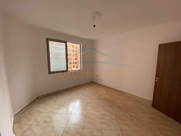 Tirane, shitet apartament Kati 4, 108 m² 110.000 Euro (Yzberisht)