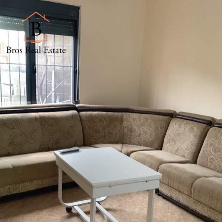 Tirane, jepet me qera apartament 1+1 Kati 1, 60 m² 25.000 Leke (Rruga Besa,Hotel Meridiani)