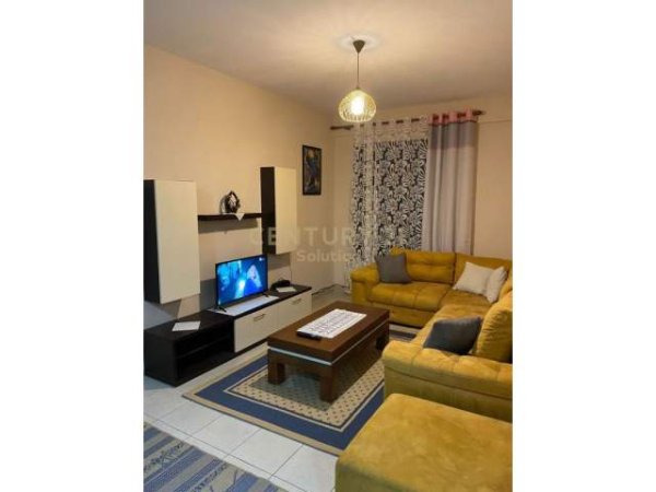 Tirane, shitet apartament 2+1 Kati 5, 88 m² 110.000 Euro (Yzberish)