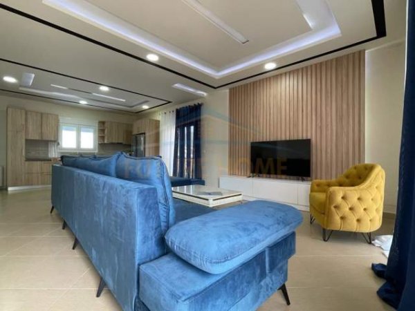Tirane, jepet me qera Vile 3+1+A+BLK Kati 0, 1.000 m² 1.500 Euro (Mullet)