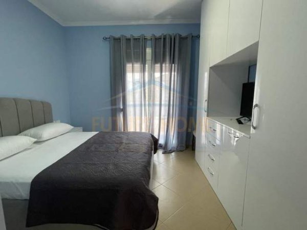 Tirane, jepet me qera Vile 3+1+A+BLK Kati 0, 1.000 m² 1.500 Euro (Mullet)