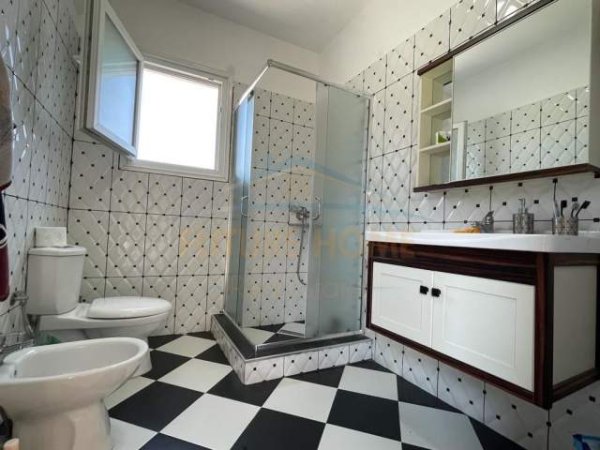 Tirane, jepet me qera Vile 3+1+A+BLK Kati 0, 1.000 m² 1.500 Euro (Mullet)