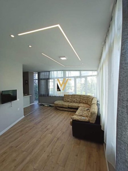 Tirane, jepet me qera apartament 2+1 Kati 2, 100 m² 500 Euro (STACIONI I TRENIT)