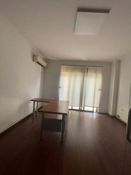 Tirane, jepet me qera 120 m² 700 Euro (Rruga Panorama, Kompleksi Prestige)