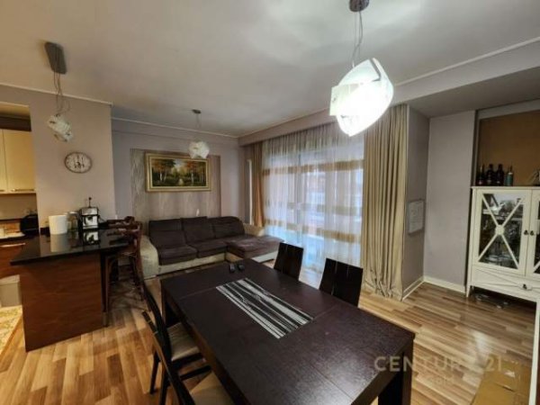 Tirane, shitet apartament Kati 3, 97 m² 250.000 Euro (Kompleksi Delijorgji Tirana, Albania)