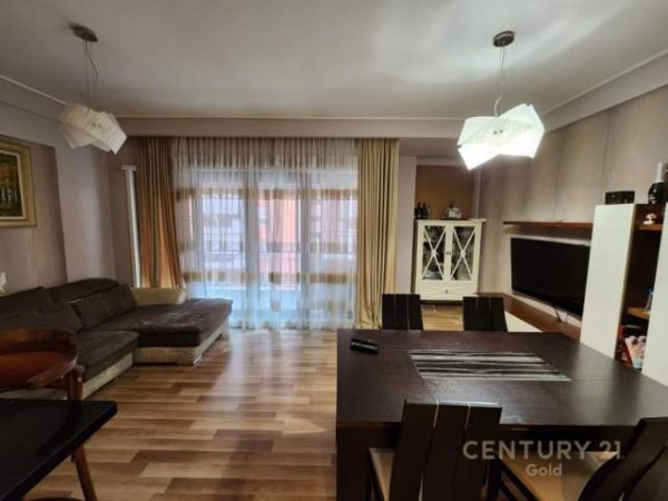 Tirane, shitet apartament Kati 3, 97 m² 250.000 Euro (Kompleksi Delijorgji Tirana, Albania)