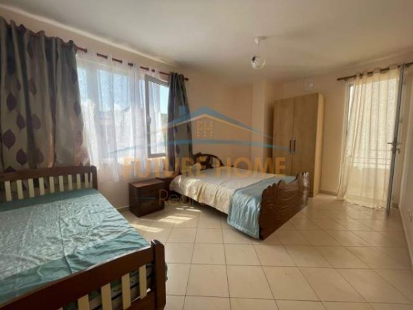 Tirane, jepet me qera apartament Kati 3, 110 m² 450 Euro (Eleonora)
