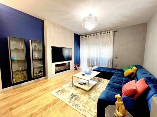 ofert apartament 2+1 168 m² 258.000 Euro (Liqeni i Thate, Hotel Radisoni)