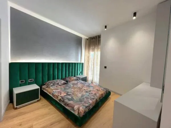 ofert apartament 2+1 168 m² 258.000 Euro (Liqeni i Thate, Hotel Radisoni)