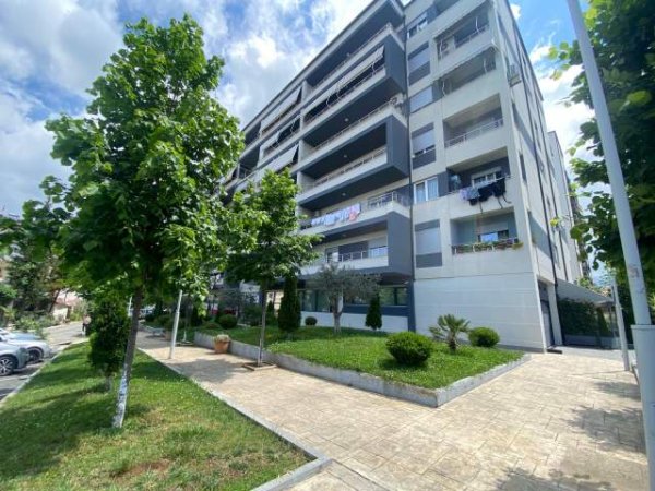 Tirane, shitet apartament 1+1+A+BLK Kati 6, 93.600 Euro