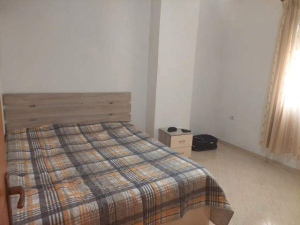 Tirane, jepet me qera apartament 2+1 Kati 2, 87 m² 40.000 Leke (5 Maji)