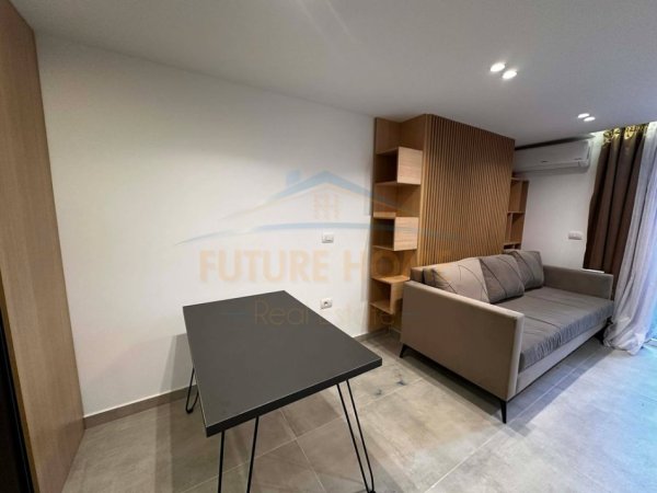 Tirane, shitet apartament duplex Kati 1, 40 m² 119.000 €