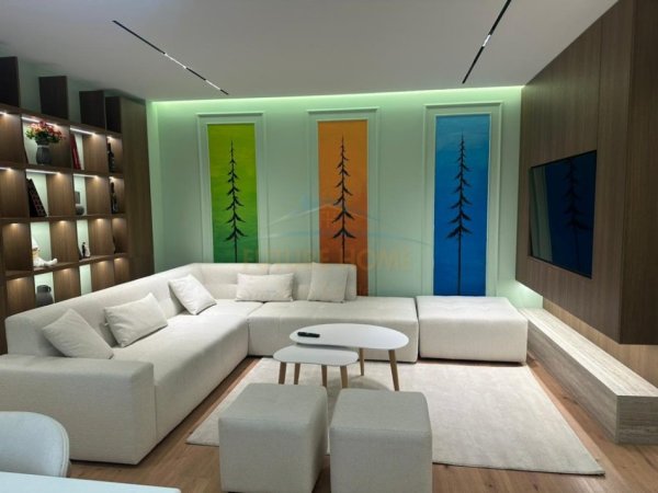 Tirane, jepet me qera apartament Kati 8, 104 m² 1.050 €