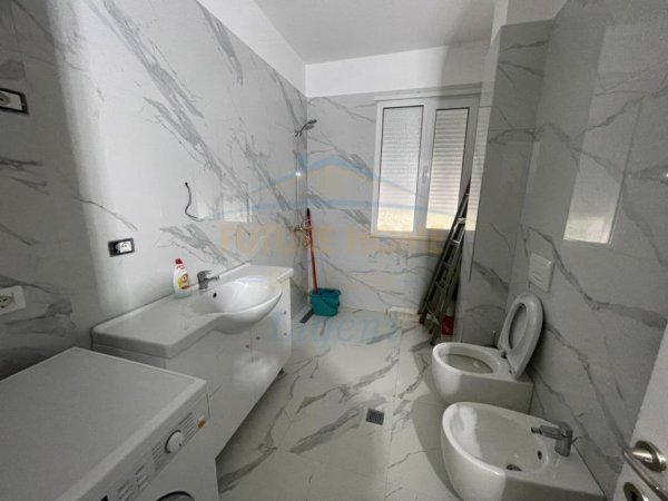 Tirane, jepet me qera apartament Kati 2, 60 m² 500 €