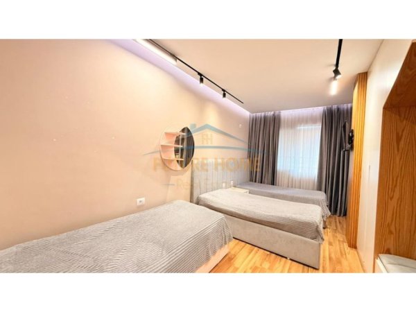 Tirane, jepet me qera apartament Kati 7, 111 m² 650 €