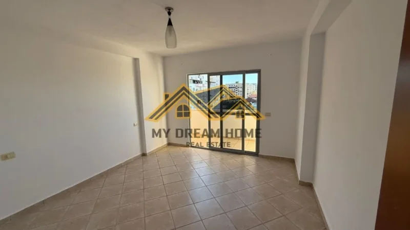 Durres, shitet apartament 2+1 Kati 6, 150 m² 144.000 € (plazh rrota e kuqe)