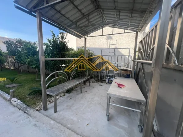 Durres, shitet shtepi 3 Katshe Kati 3, 400 m² 399.000 € (arapaj)