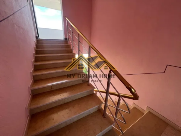 Durres, shitet shtepi 3 Katshe Kati 3, 400 m² 399.000 € (arapaj)