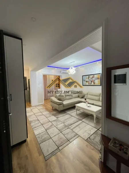 Durres, shitet apartament 2+1 , 75 m² 120.000 € (ish fabrika e bukes)