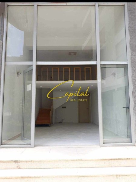 Tirane, jepet me qera ambjent biznesi Kati 0, 40 m² 150 € (ASTIR)