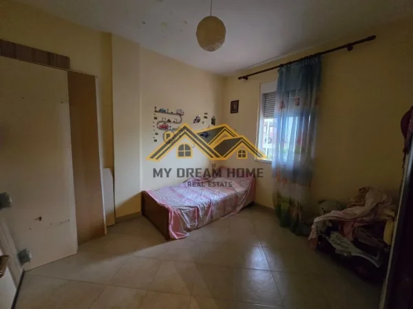 Durres, shitet shtepi 2 Katshe Kati 2, 228 m² 270.000 € (lagjia nr 17)