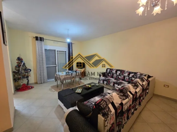 Durres, shitet shtepi 2 Katshe Kati 2, 228 m² 270.000 € (lagjia nr 17)