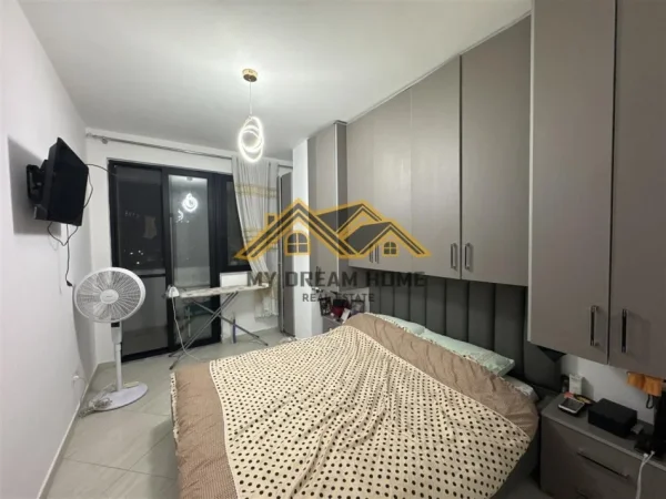 Durres, shitet apartament 3+1+Ballkon , 120 m² 135.000 € (shkozet)