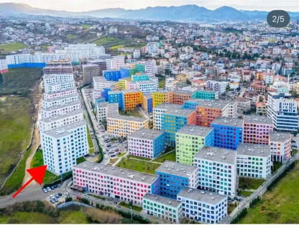 Tirane, jepet me qera ambjent biznesi , 50 m² 