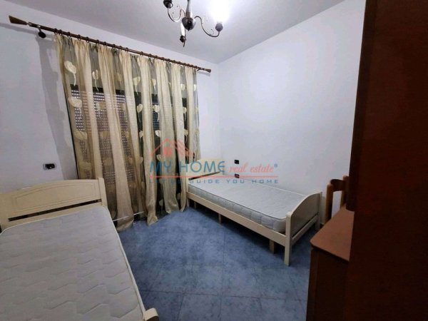 Tirane, jepet me qera apartament 2+1+Ballkon Kati 2, 85 m² 550 € (Bulevardi i Ri)