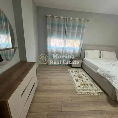 Tirane, jepet me qera apartament 2+1 Kati 4, 100 m² 480 € (Fresku)